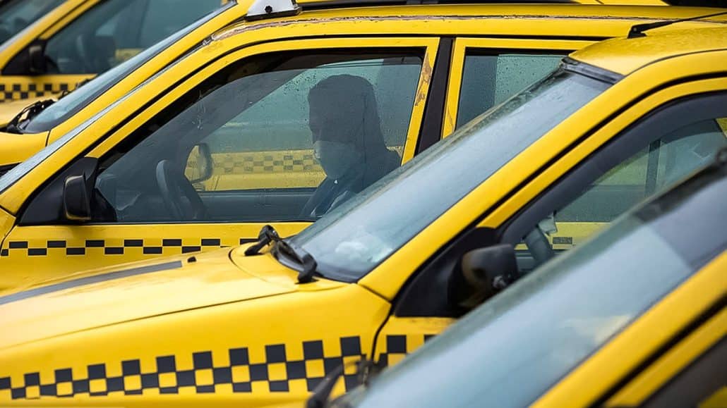 امکان تردد تاکسی برون شهری در طرح ترافیک وجود دارد؟ 2 بهترین سامانه استعلام عوارض طرح ترافیک